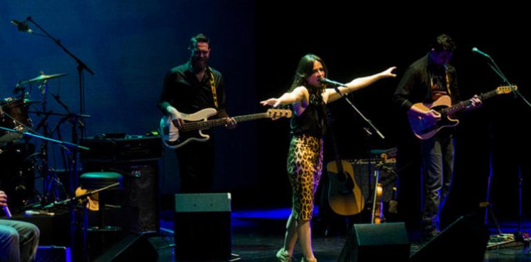  Sharon Corr vuela sola en el Niemeyer