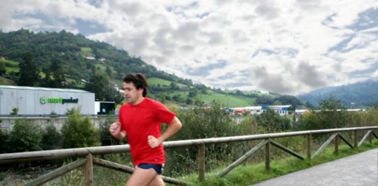 Marcha por la igualdad en el deporte en el Valle del Nalón