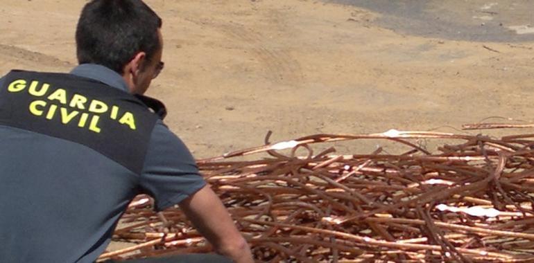 Expertos roban casi un kilómetro de tendido de cobre entre Bueño y Ferreros