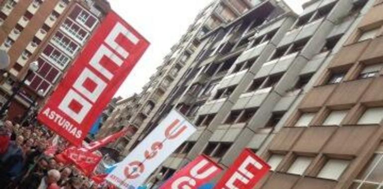 10M: Asturias en Gijón contra el paro y por la recuperación de la democracia