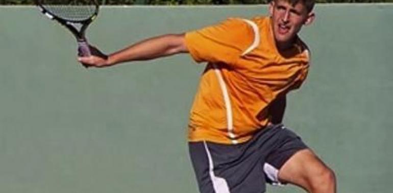 Mario Vilella se une al cuadro de jugadores del Tenis Playa de Luanco