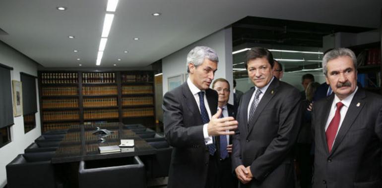 Visita del presidente del Principado al grupo ONTIER Abogados en Bogotá