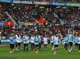 18.000 personas se dan cita en El Molinón para ver entrenar a La \Roja\