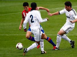 El Sporting B se acerca a la permanencia