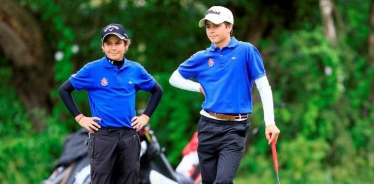 El llanisco Iván Cantero convocado con la selección absoluta de golf