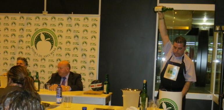 La sidra tradicional asturiana  muestra su nobleza en el Salón Internacional de Gourmets