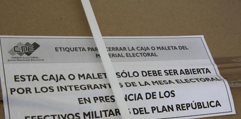 Sin graves incidentes trascurren las elecciones venezolanas con casi 19 millones de electores