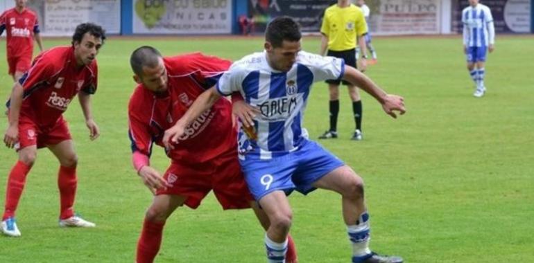 El Avilés se acerca a la permanencia a costa del Marino