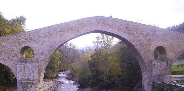 El PP se queda solo en la defensa de Cangas de Onís como sede permanente del Día de Asturias