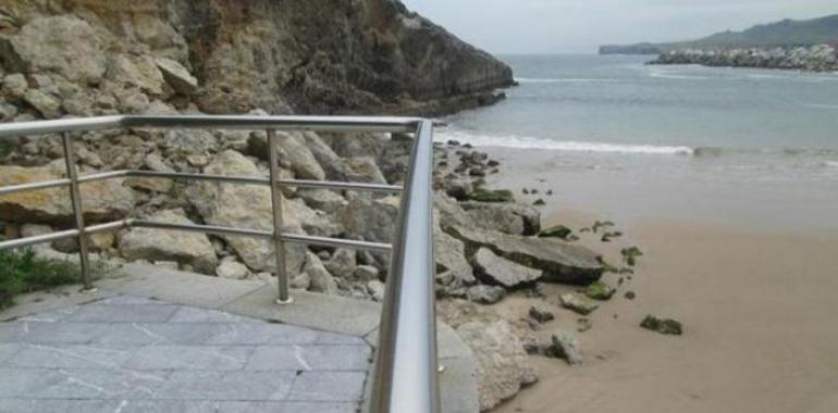 Llanes obtiene cinco banderas azules para Toró, Palombina, Barro y El Sablón, y el Aula del Mar 