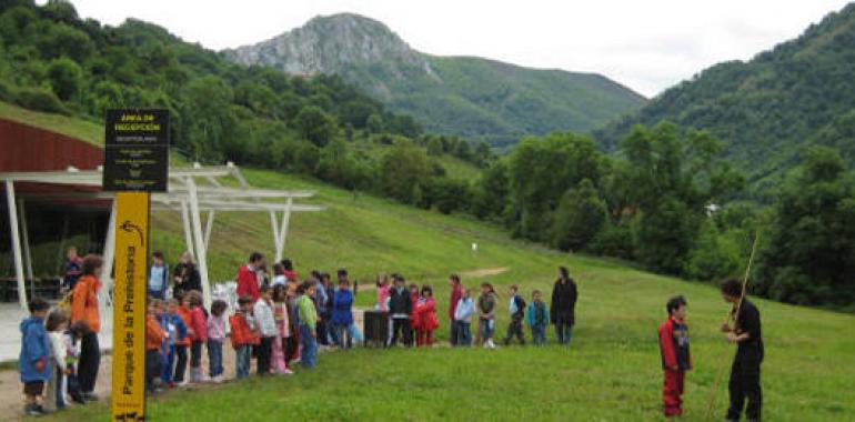 Día  del Medio Ambiente en Centro Tito Bustillo y Parque Prehistoria Teverga