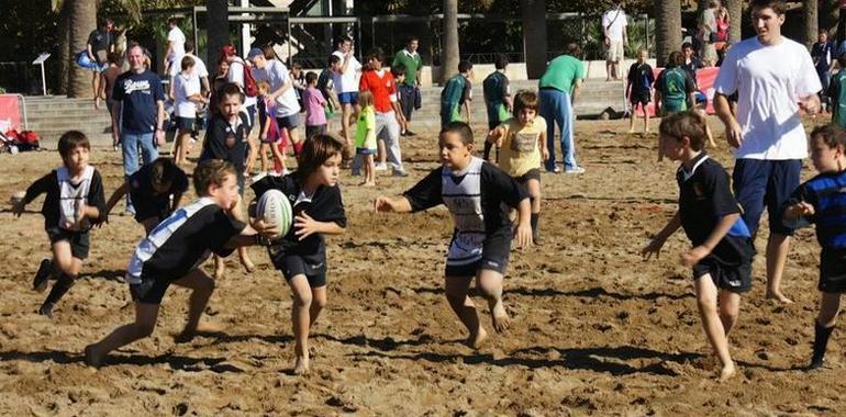 Poniente acoge el II Torneo de Rugby Playa