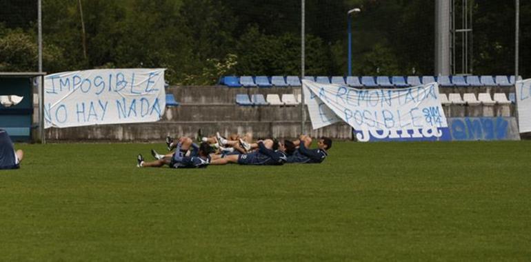 La afición levanta a la plantilla azul 