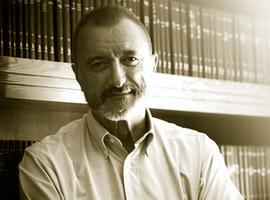 Arturo Pérez-Reverte:  «Tras la II Guerra Mundial no vino un mundo más justo»