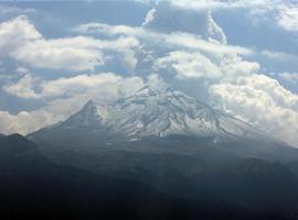 México DF mantiene la alerta por el volcán Popocatépetl