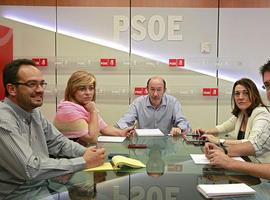 Rubalcaba exige la dimisión inmediata del presidente del Gobierno