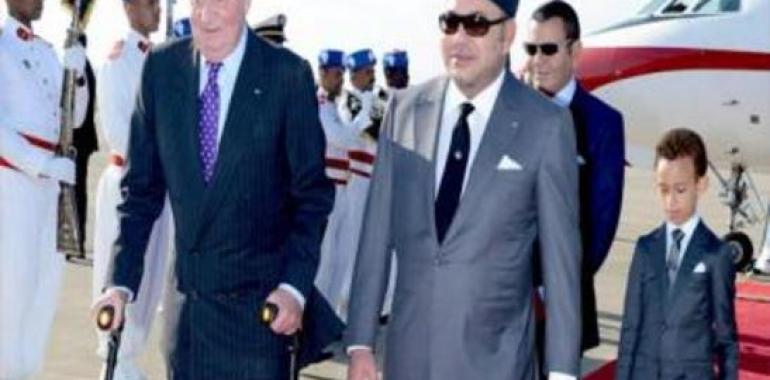 Don Juan Carlos inicia su estancia oficial en Marruecos