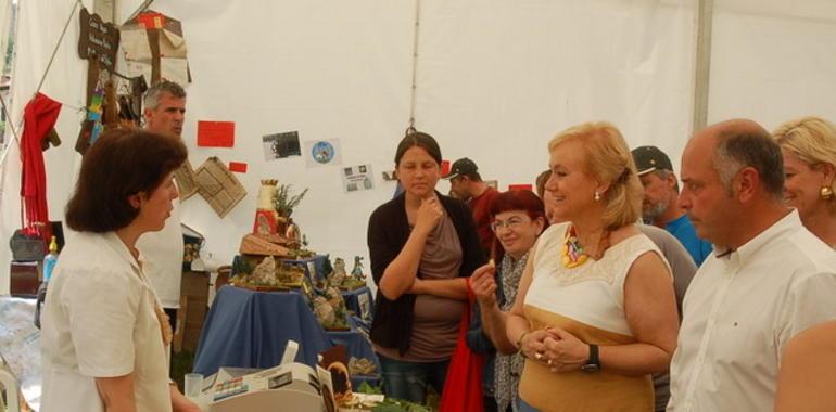 Mercedes Fernández en el Certamen del Queso de los Picos de Europa