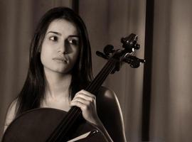 Recital de Ana Laura Iglesias (violonchelo) en el museo Evaristo Valle