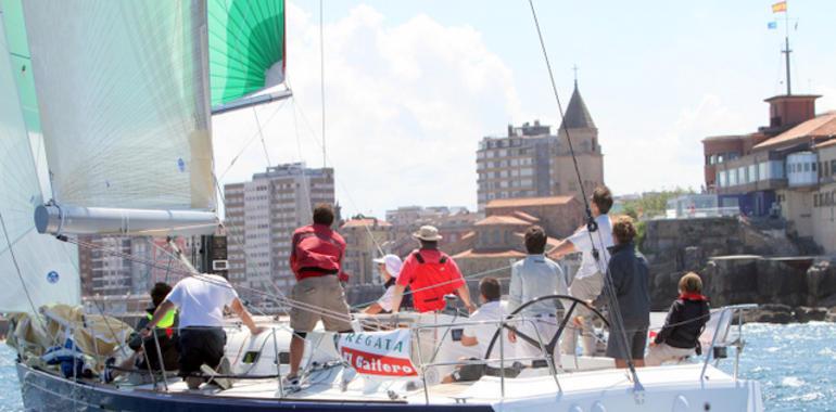 La Regata El Gaitero emproa Gijón desde Bilbao