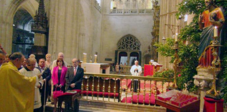 La Catedral acoge la Misa en honor a San Salvador, patrón de Oviedo