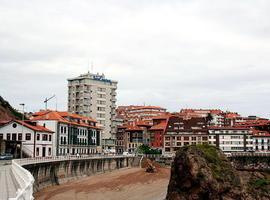 Una tubería provisional  evita los vertidos de aguas residuales en la zona de El Tranqueru