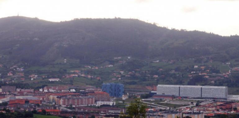 La nueva pasarela peatonal entre Ventanielles y Los Prados se tenderá en septiembre