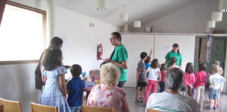 Éxito de asistencia en el taller de actividades infantiles en la Casa de Cultura de Nueva 