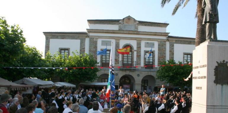 La bandera celta ondea en Tapia