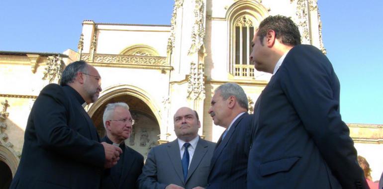 Caunedo propone a Iglesia y Principado un museo dedicado a las reliquias de la Catedral