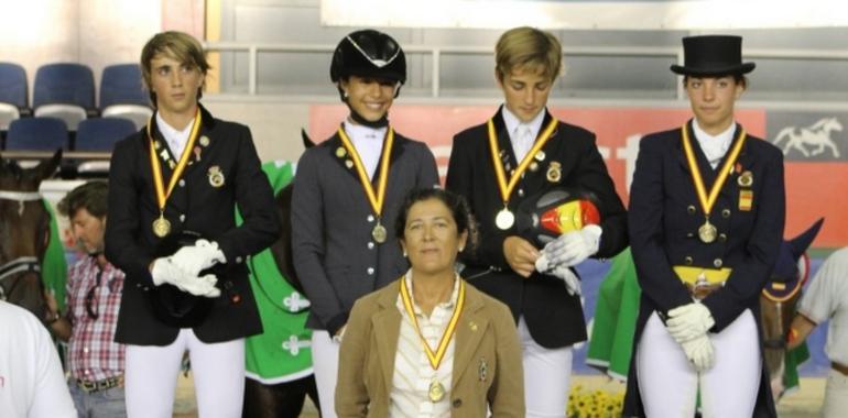 Federación Hípica Andaluza Equipo Buleria, campeones de España por equipos 2013