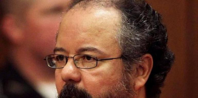 Ariel Castro, el secuestrador de Cleveland, ahorcado en su celda  