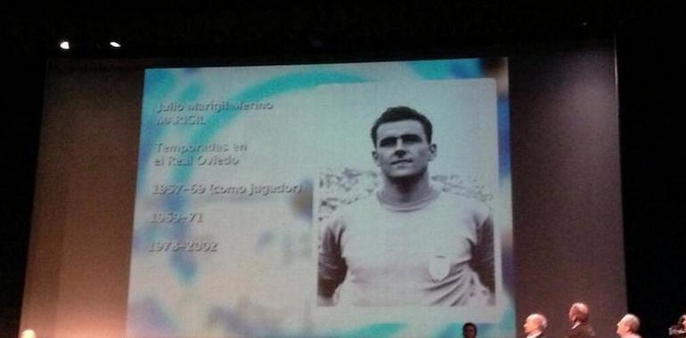 Cervero, Señé y Héctor Simón, premiado en la Gala Memoria Azul 2013 