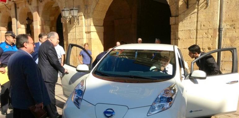 El nuevo Nissan Leaf, interino municipal