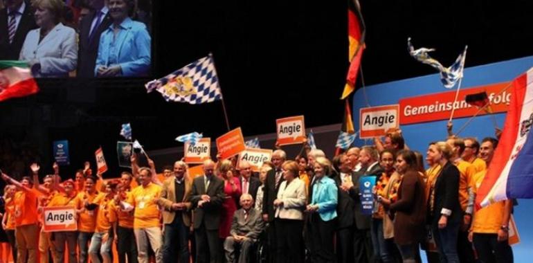 Merkel excita al electorado alemán prometiendo más sufrimiento ("reformas") para Europa