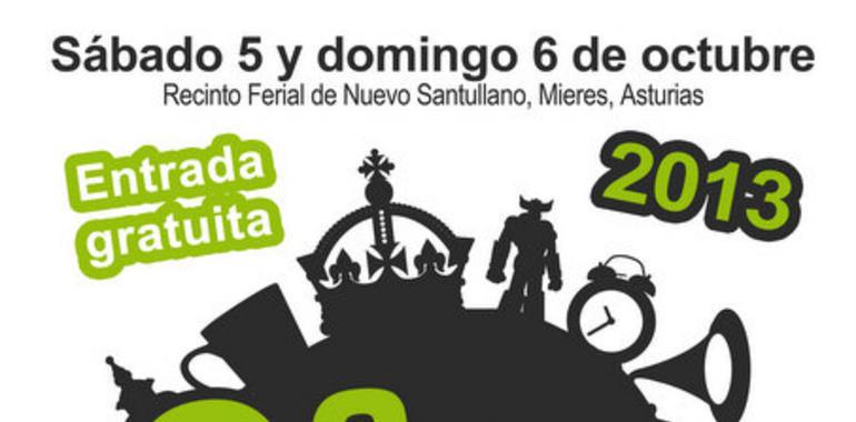 Feria del Coleccionismo en el recinto Ferial de Santullano