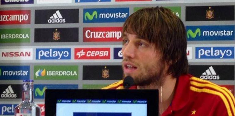 Michu: "Lo más impactante  fue cuando me puse la camiseta con la estrella en el pecho"