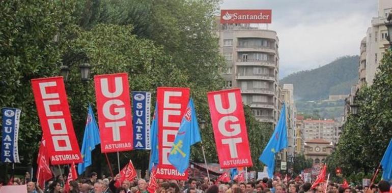 Miles de asturianos corean un rotundo No al desmantelamiento de la enseñanza pública 