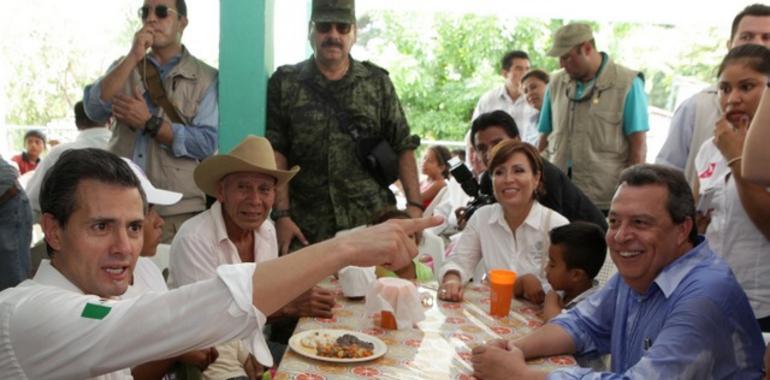 Peña Nieto compromete mayores recursos para Guerrero