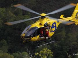 Restacado un hombre herido en la ruta de Brañagallones a Campo del Oso, en Caso