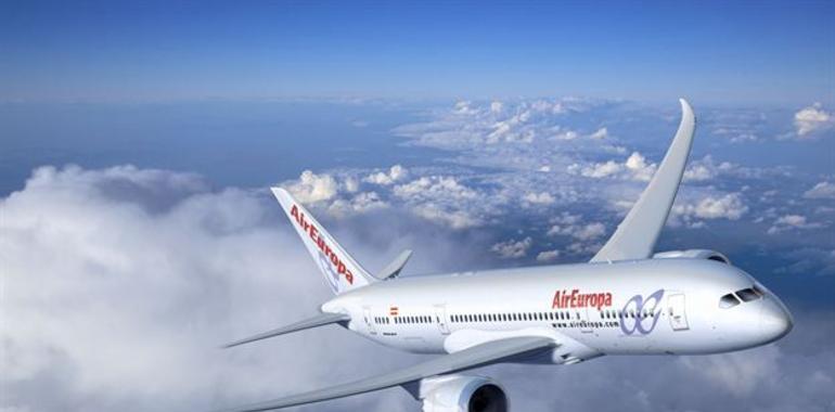 Air Europa ofrece cuatro vuelos diarios Madrid Asturias desde el lunes