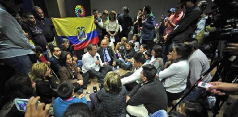 Ecuatorianos en España plantean demandas colectivas contra bancos por desahucios  