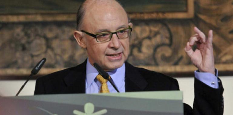 Montoro refuerza al president Mas con otros 1.431 millones de euros