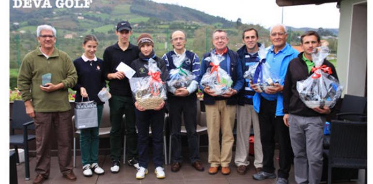 Ganadores del I Torneo de Golf Restaurante "El Llavianu"