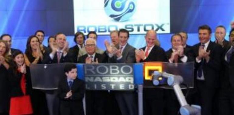 Un robot cierra la Bolsa de Nueva York