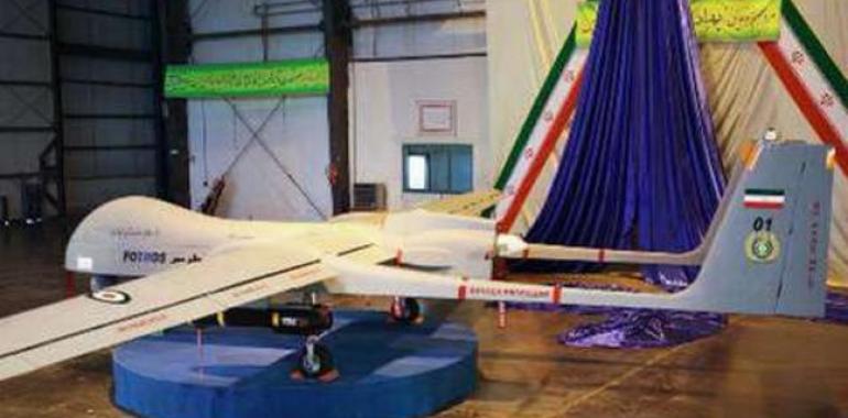  Irán presenta su avión no tripulado estratégico