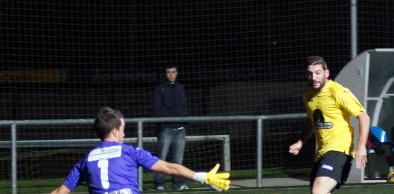 La Vieja Guardia da la sorpresa ante el invicto Atlético de Madreña