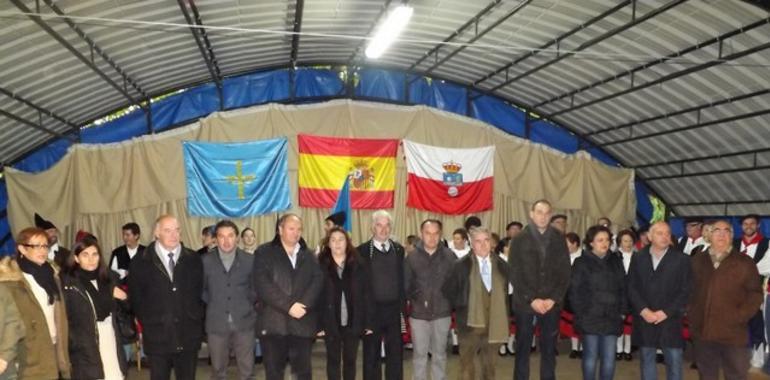 El buen ambiente en el Encuentro Astur Cántabro de Cabezón pasa de la pertinaz lluvia