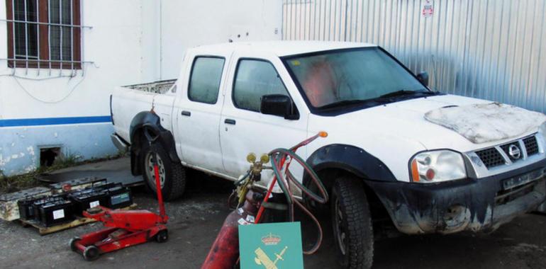 Siete detenidos en Caudal y Lena por el robo en una empresa de Salas