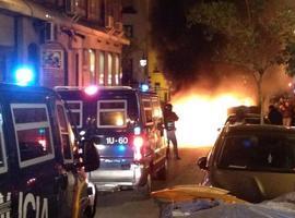 Violentos choques entre Policía y manifestantes en Madrid cerca del Congreso  